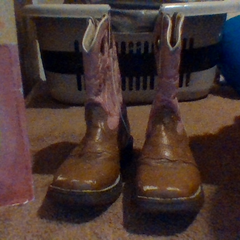 durango waterproof square toe boots